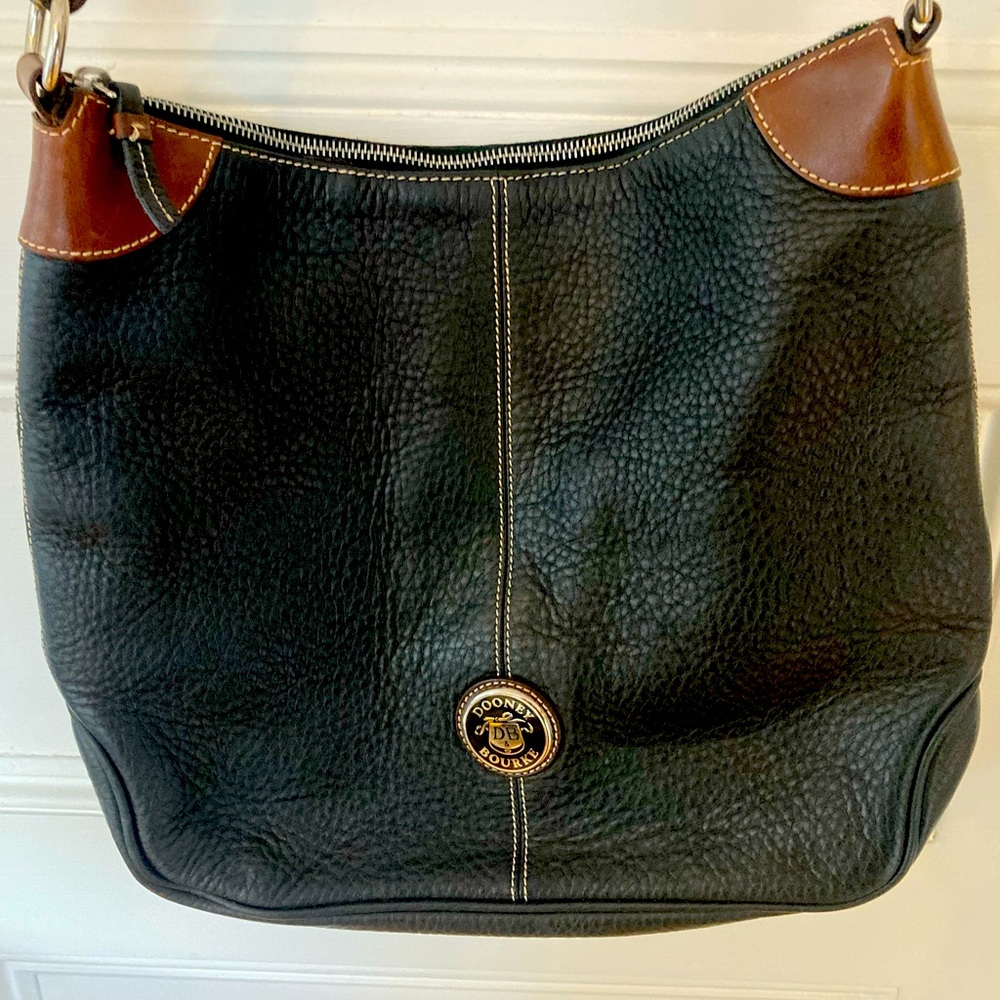 Dooney & Bourke handbag pocketbook shoulder bag black & brown pebbled